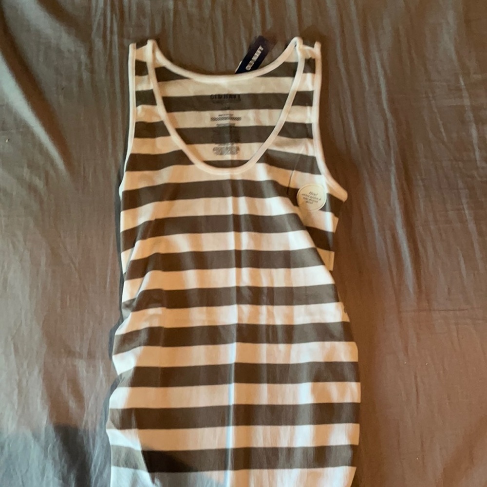 NWTOld Navy Maternity Tank Top